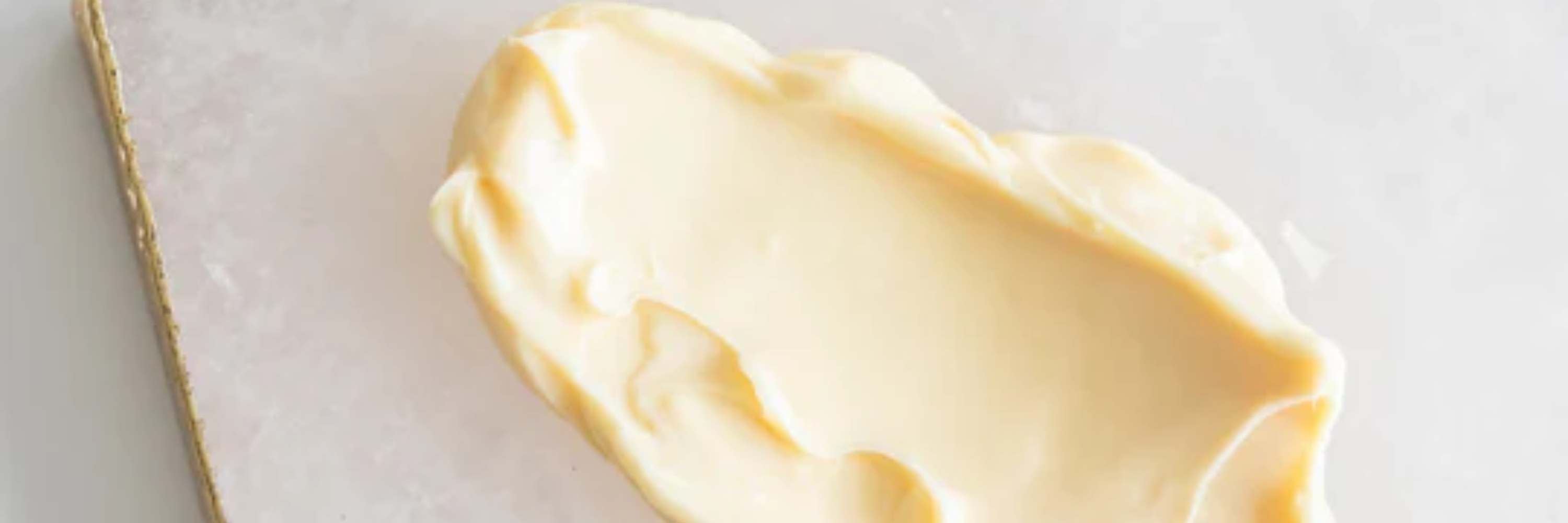 Autobronceadores y cremas con color