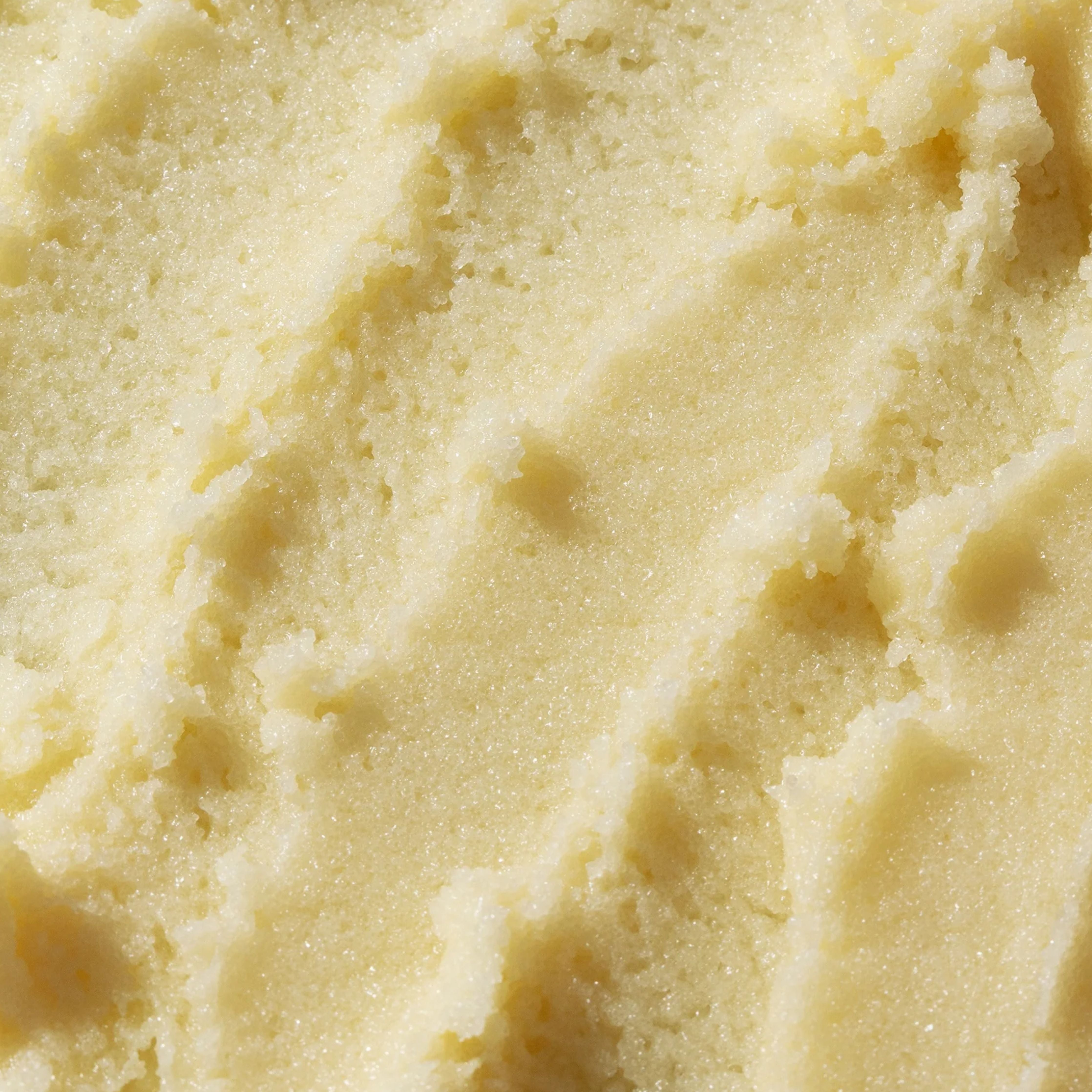 Exfoliante corporal reafirmante con vitamina C. C-Smooth Hydra-Firm