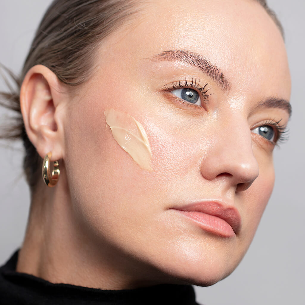 Crème visage dépigmentante à la vitamine C