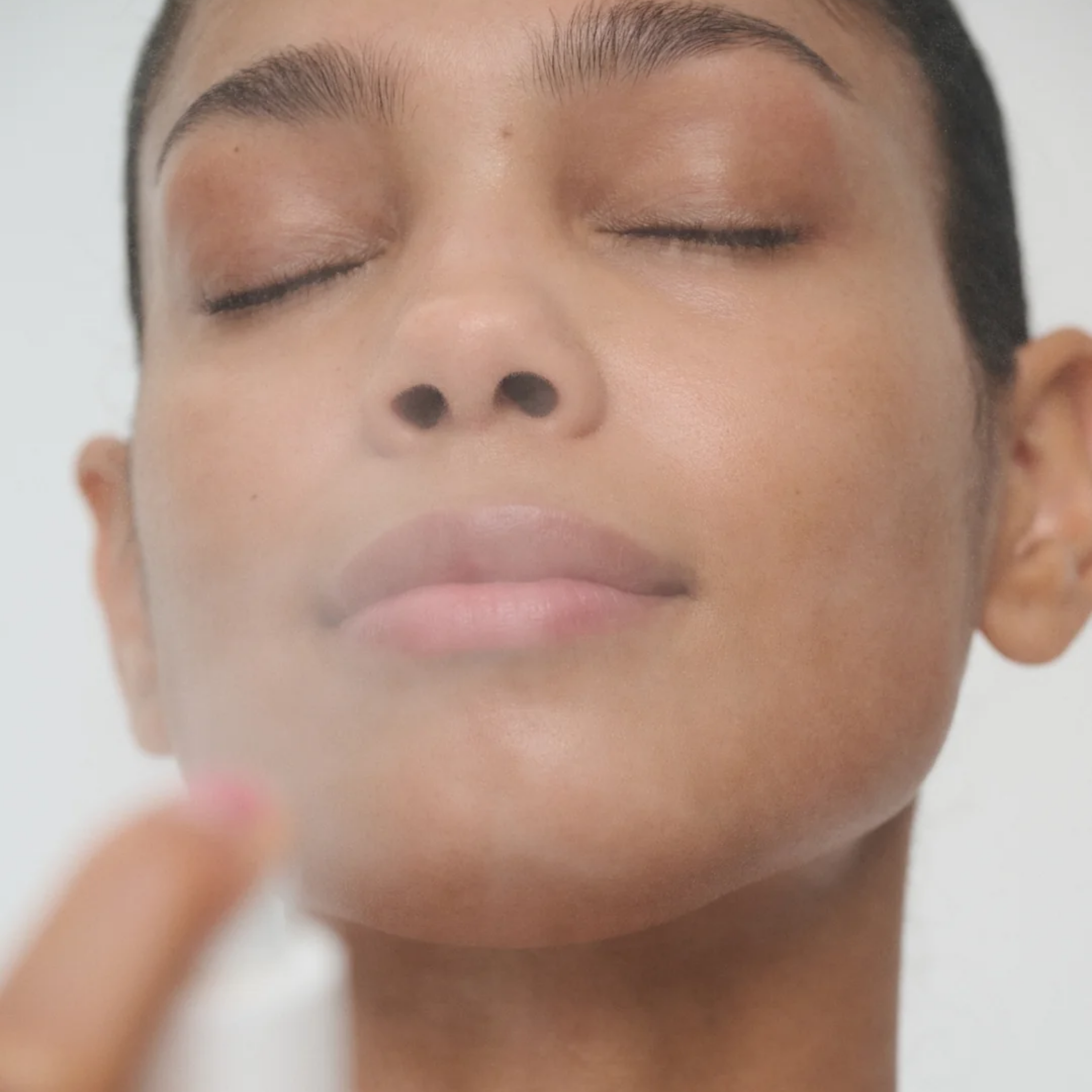 SuperSerum Hydrating Biphasic Facial Serum Spray