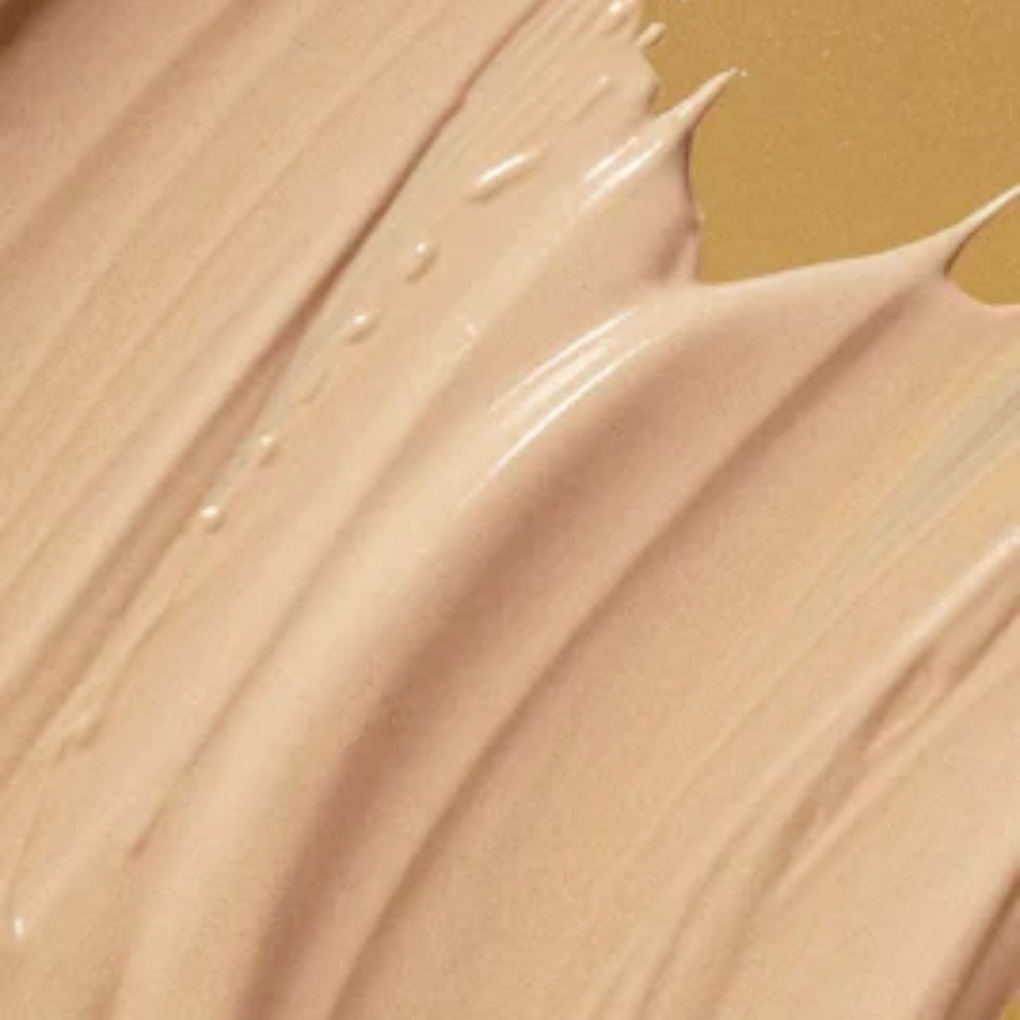 Protector solar SPF50 con ácido hialurónico y células madre vegetales