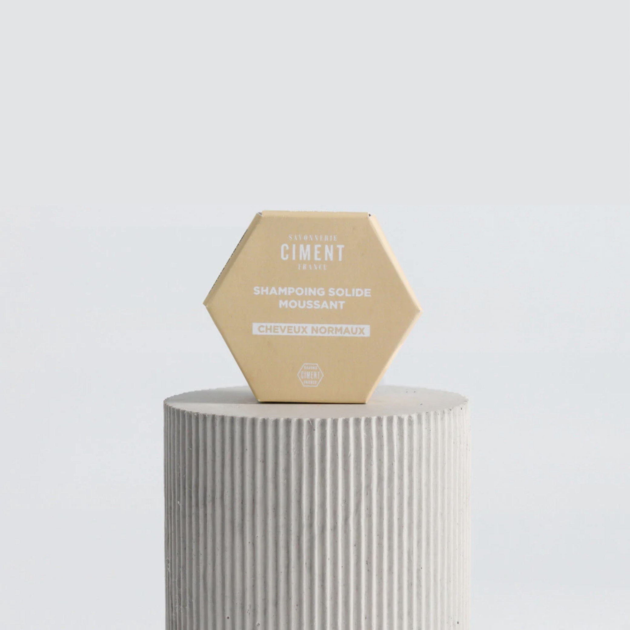 Shampoing solide pour cheveux normaux au thé blanc