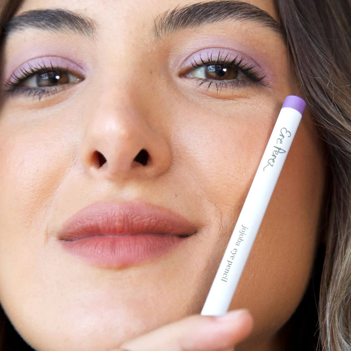 Lápiz de ojos con jojoba