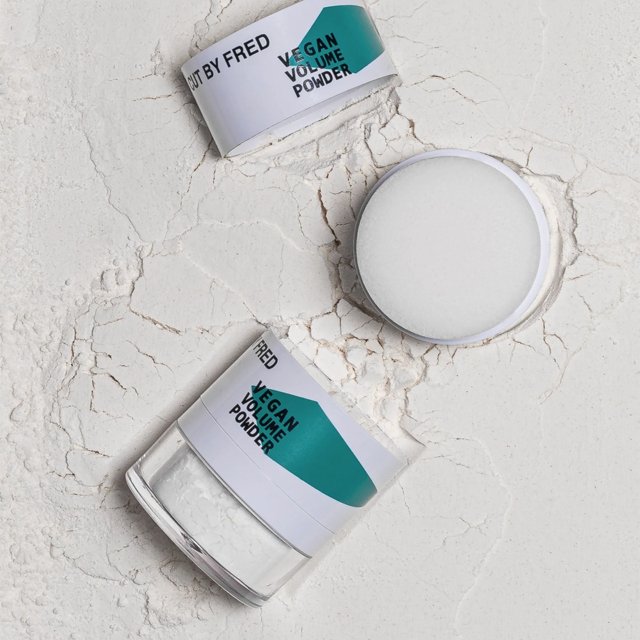 Poudres capillaires volumatrices