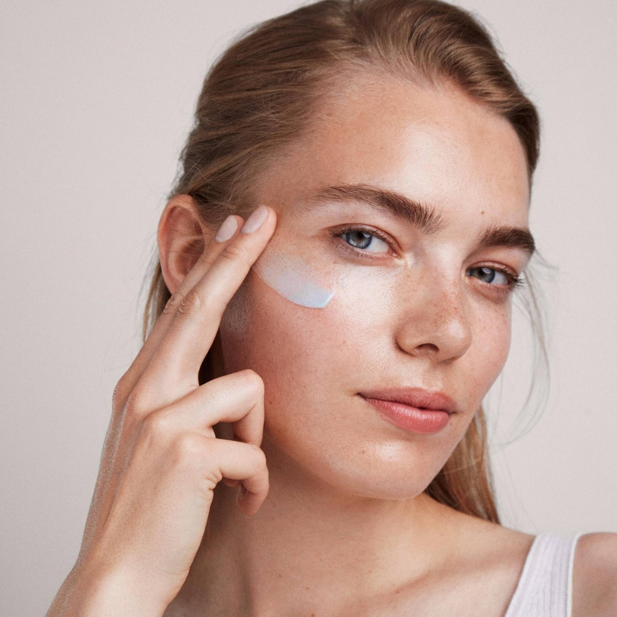 Muestra Sérum de noche antiageing The Beautiful Night Potion