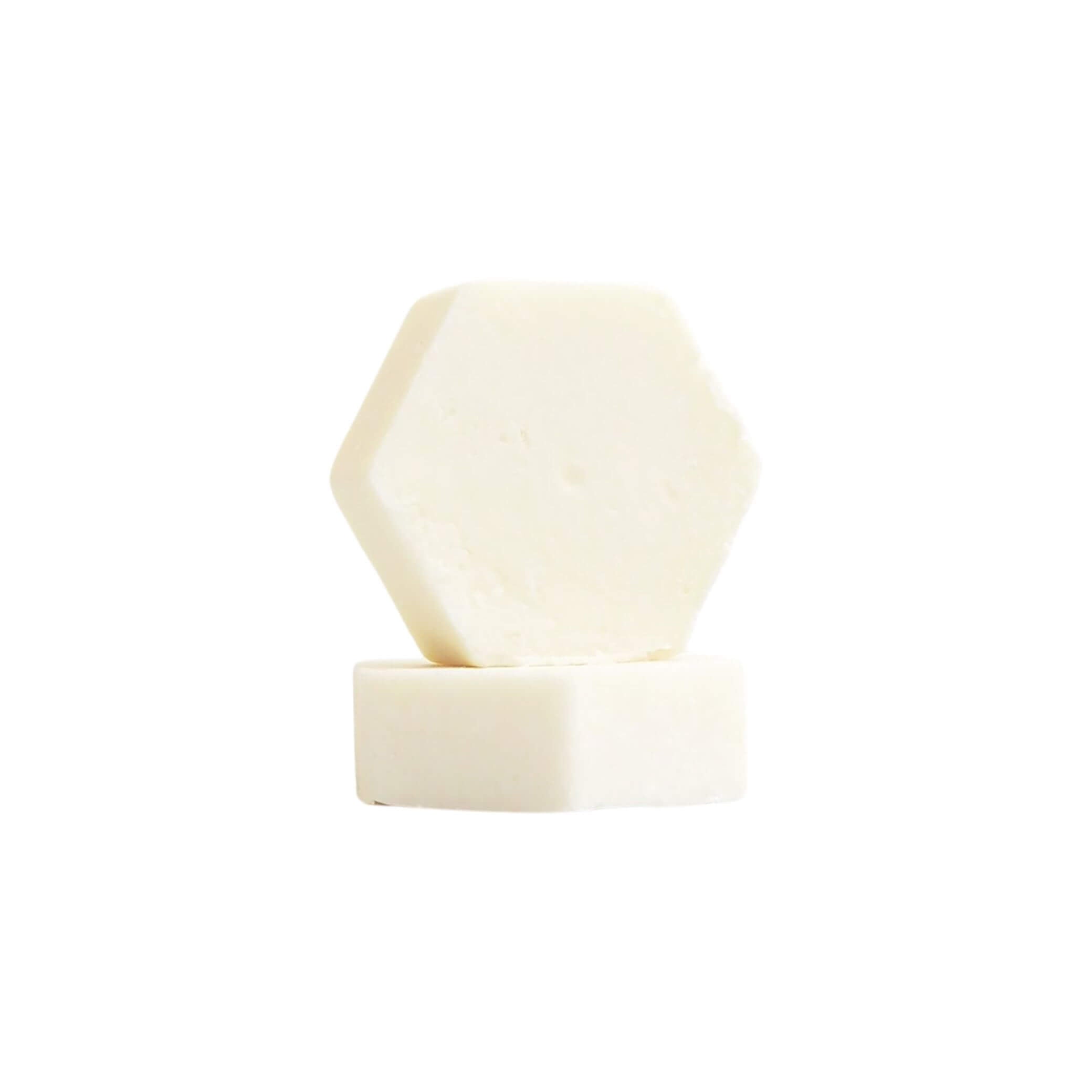 Shampoing solide pour cheveux normaux au thé blanc