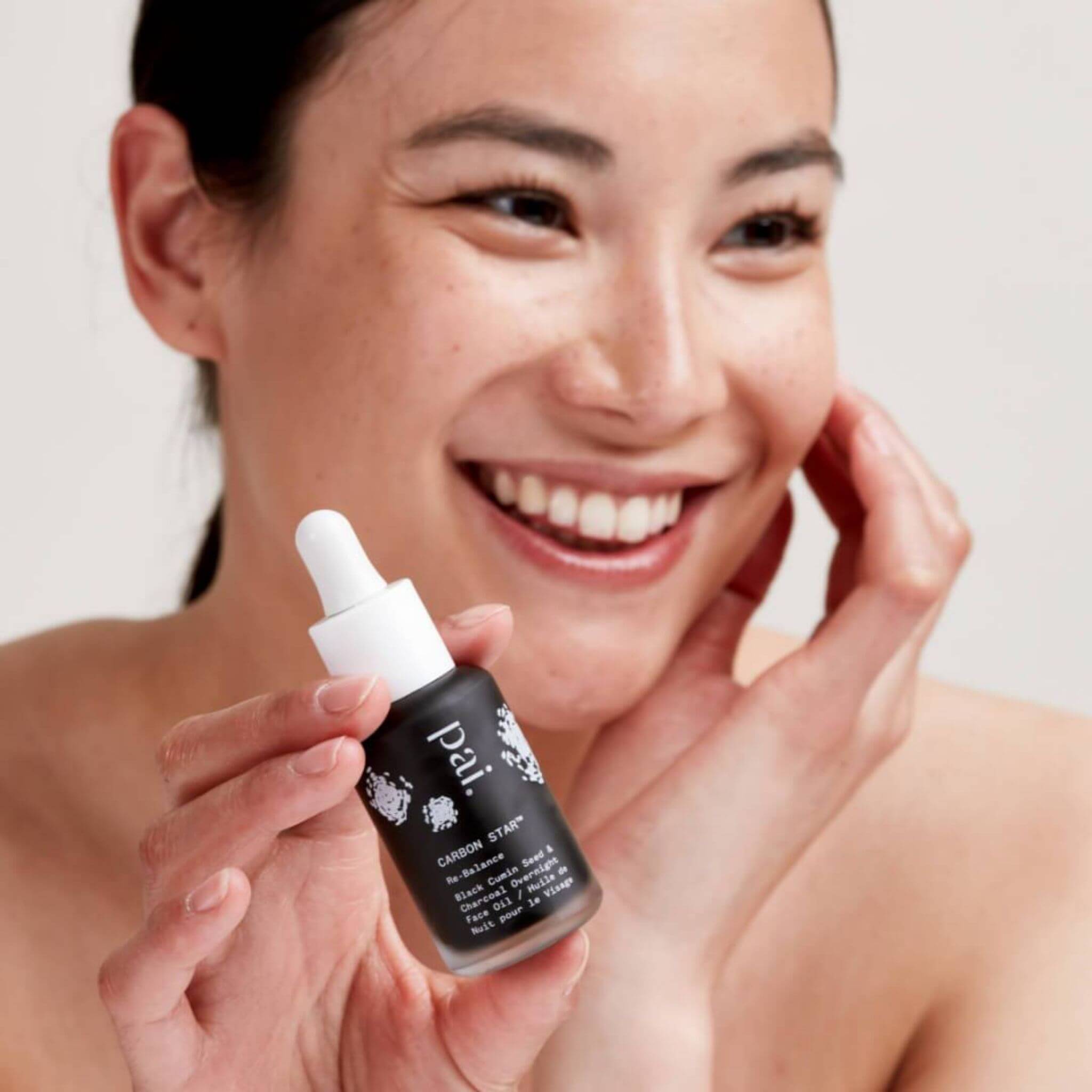 Carbon Star regulating and purifying facial oil