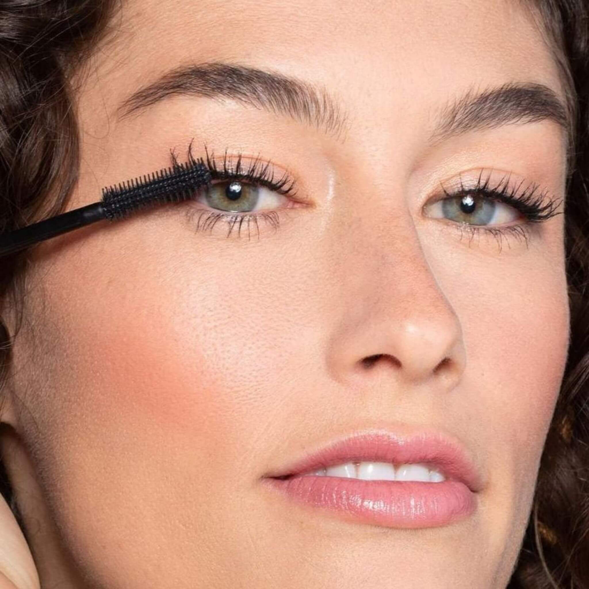 Mascara à cils illimités