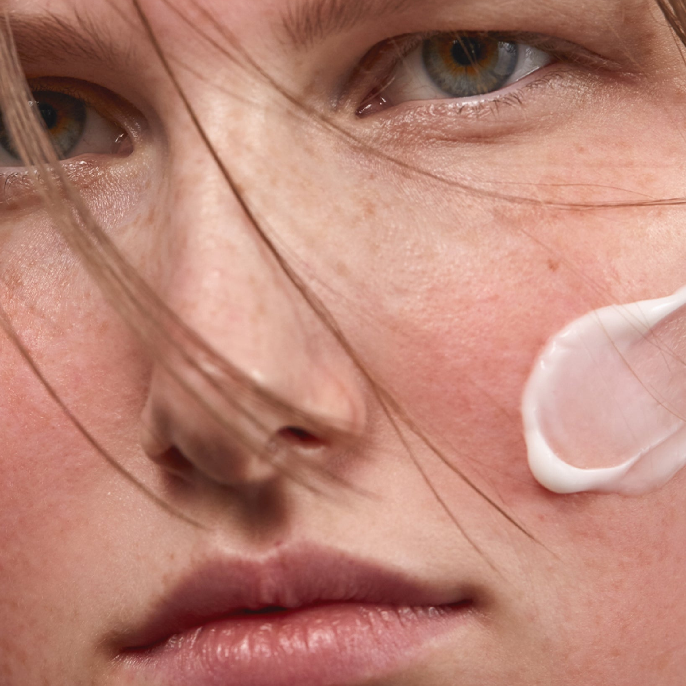 Crema hidratante facial SOS+ Sensitive